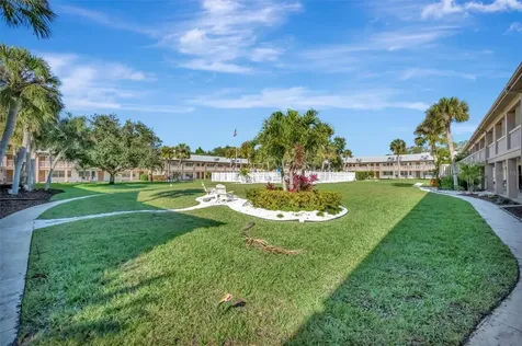 650 Pinellas Point Drive S St Petersburg FL 33705