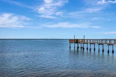 650 Pinellas Point Drive S St Petersburg FL 33705