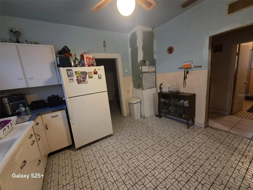 1301 N 26th Avenue Tampa FL 33605