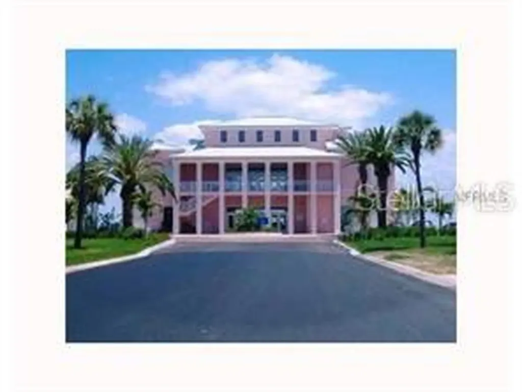 5248 Beach Drive SE St Petersburg FL 33705