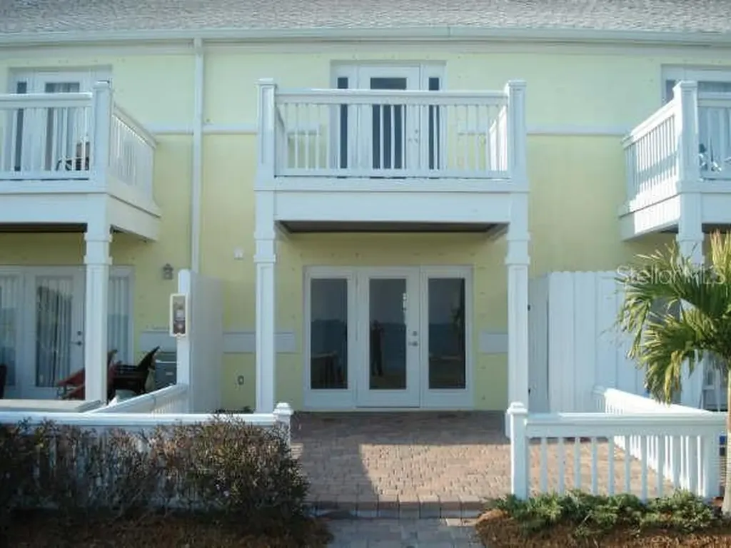 5248 Beach Drive SE St Petersburg FL 33705