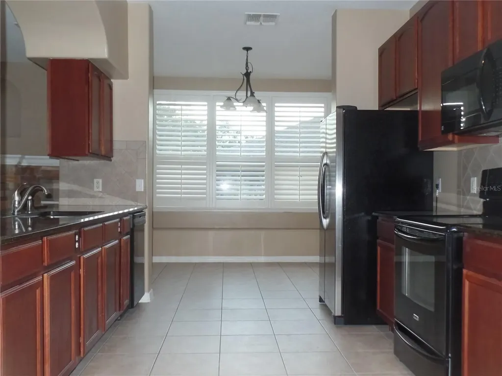 3240 Pineapple Isle Drive Kissimmee FL 34746