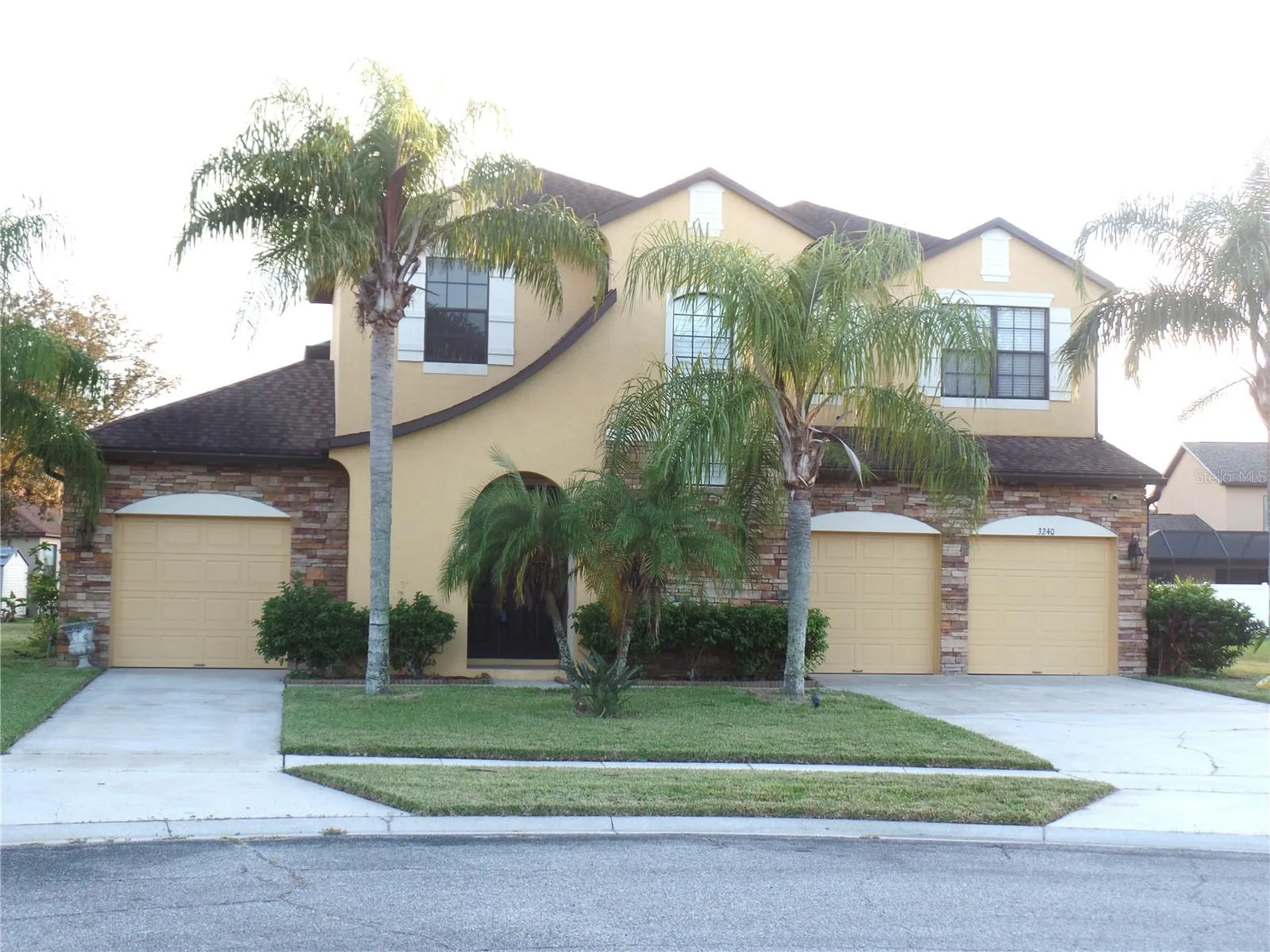 3240 Pineapple Isle Drive Kissimmee FL 34746