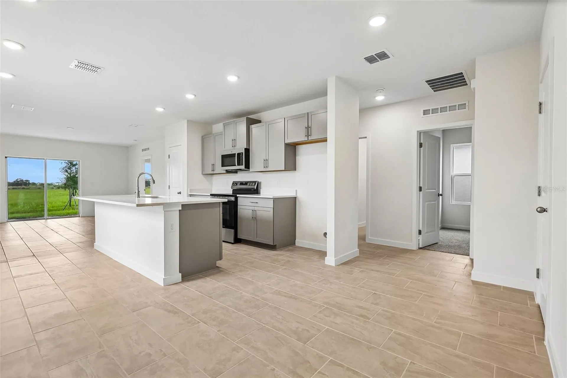 227 Hugo Drive Haines City FL 33844