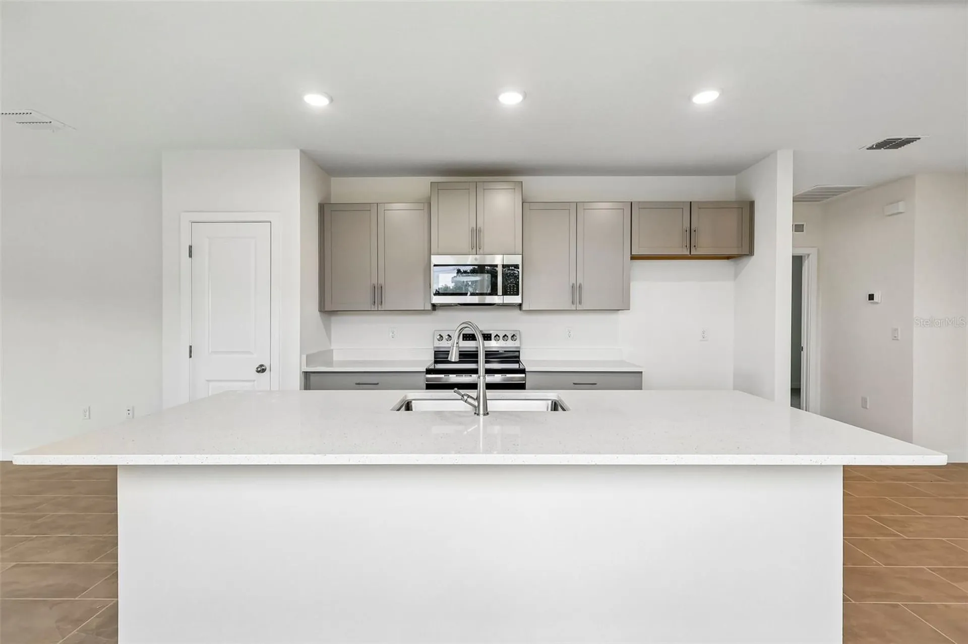 227 Hugo Drive Haines City FL 33844