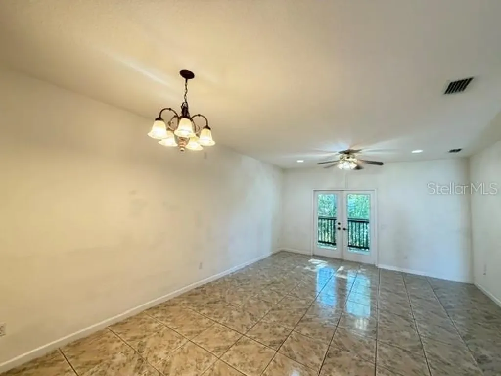2935 NE 7th Street Ocala FL 34470
