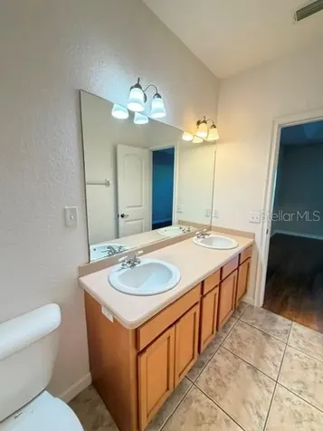 2935 NE 7th Street Ocala FL 34470