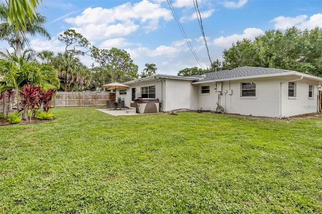 4904 19th Avenue W Bradenton FL 34209