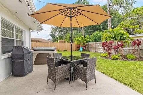 4904 19th Avenue W Bradenton FL 34209