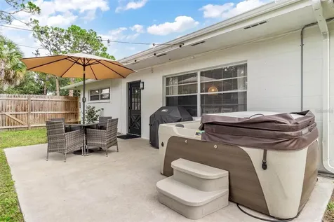 4904 19th Avenue W Bradenton FL 34209