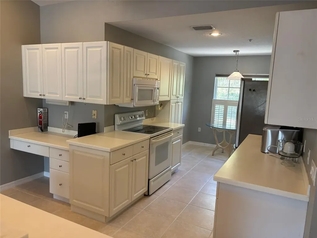 6870 Fairview Terrace Bradenton FL 34203