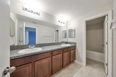 6328 Lantern View Place Apollo Beach FL 33572