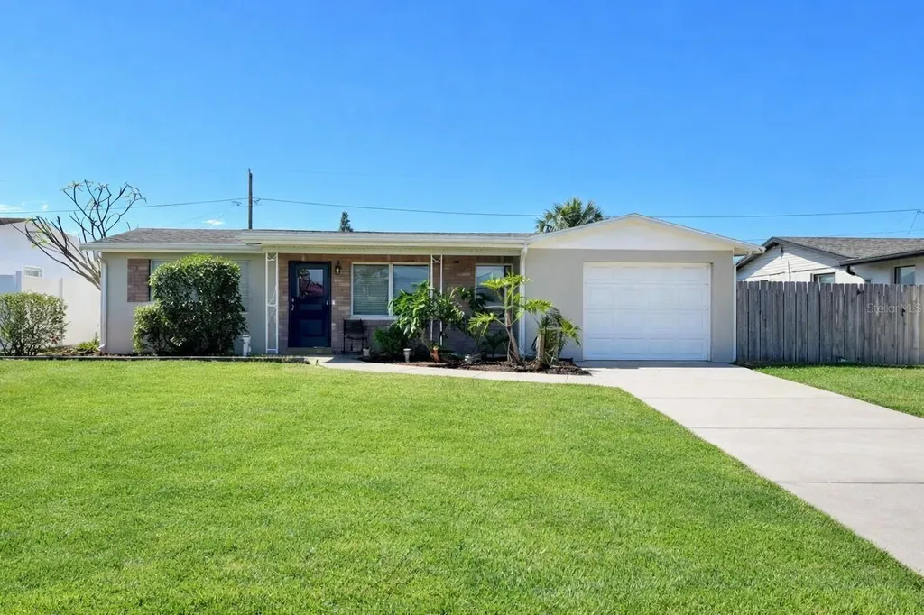 8434 77th Avenue Seminole FL 33777
