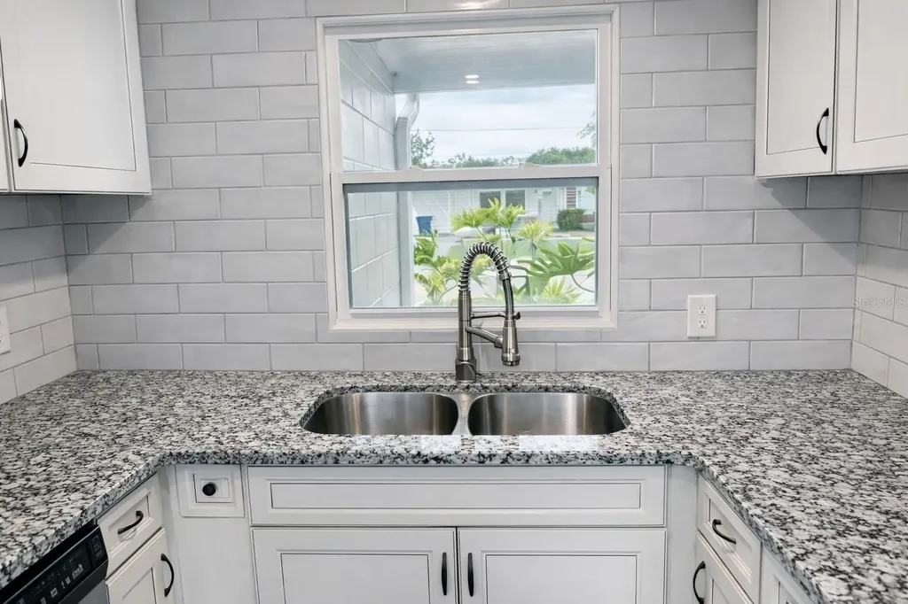 8434 77th Avenue Seminole FL 33777