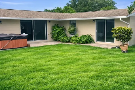 8434 77th Avenue Seminole FL 33777