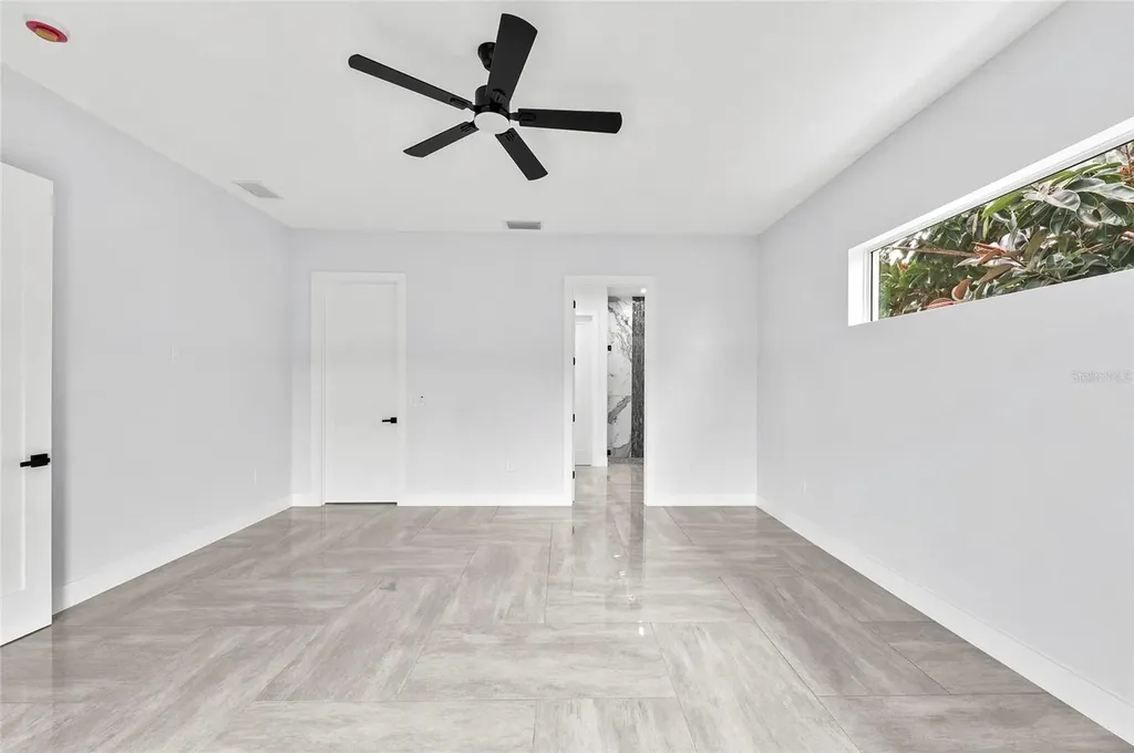 9225 Raes Creek Place Palmetto FL 34221