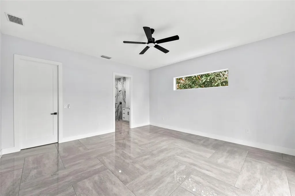 9225 Raes Creek Place Palmetto FL 34221