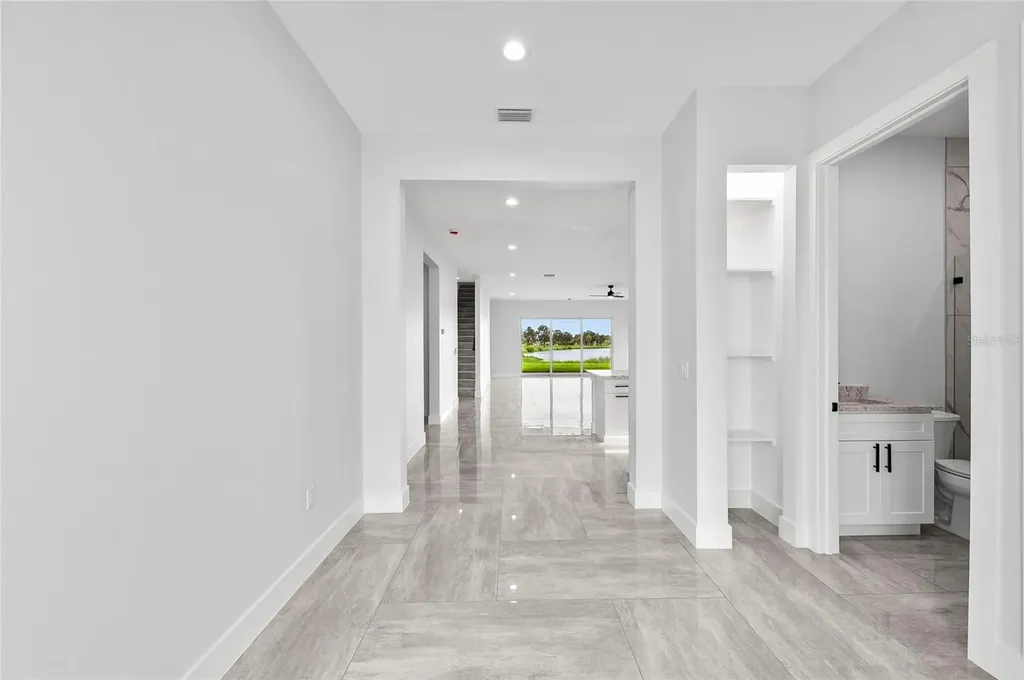 9225 Raes Creek Place Palmetto FL 34221