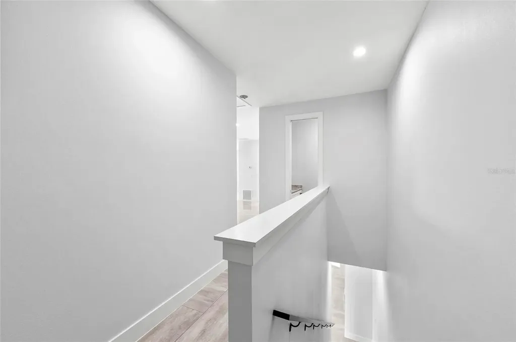 9225 Raes Creek Place Palmetto FL 34221