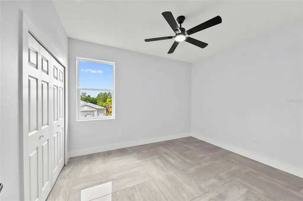 9225 Raes Creek Place Palmetto FL 34221
