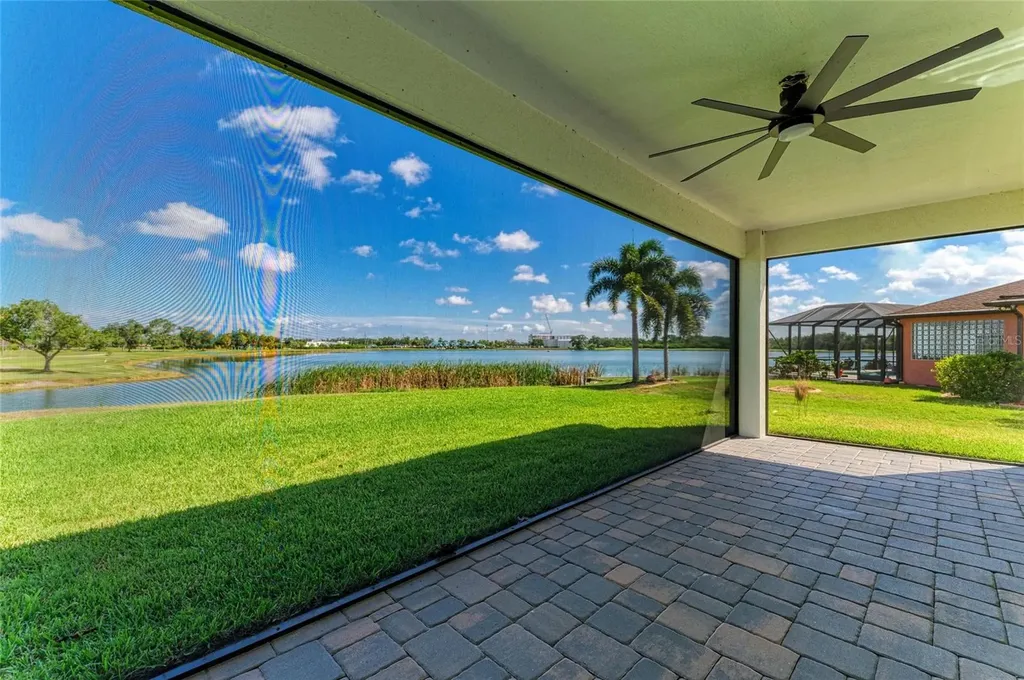 9225 Raes Creek Place Palmetto FL 34221