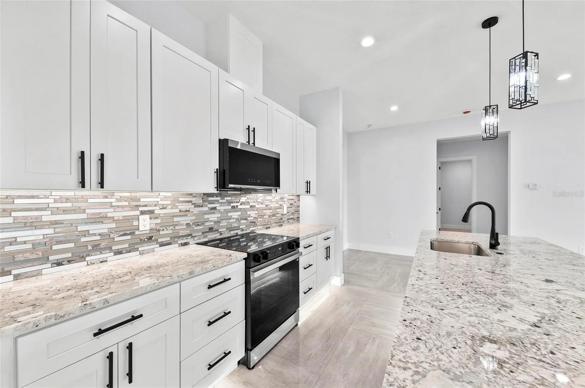 9225 Raes Creek Place Palmetto FL 34221