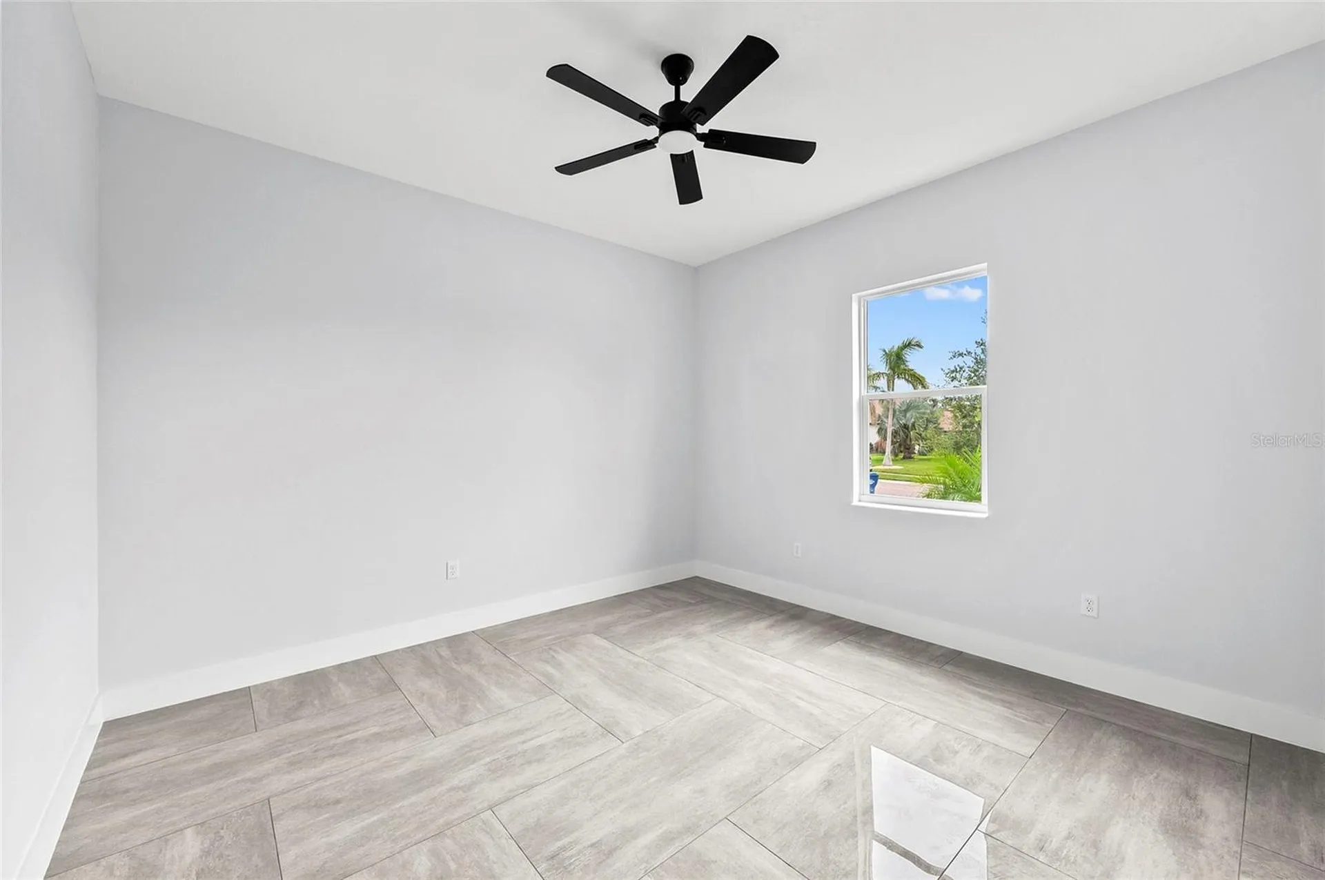 9225 Raes Creek Place Palmetto FL 34221