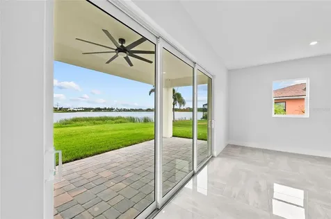 9225 Raes Creek Place Palmetto FL 34221