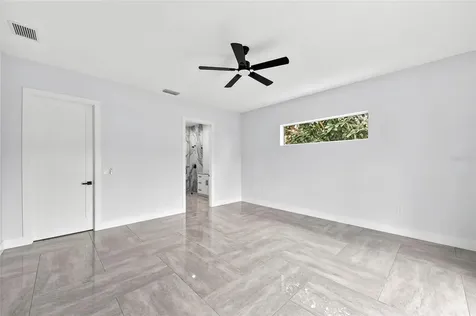 9225 Raes Creek Place Palmetto FL 34221