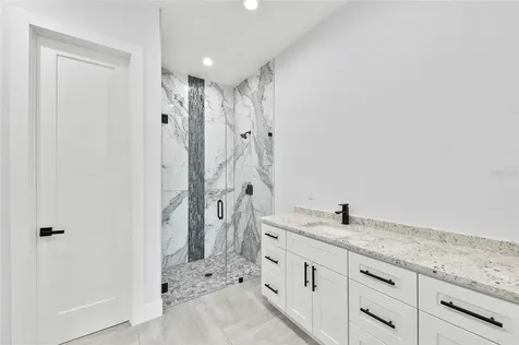 9225 Raes Creek Place Palmetto FL 34221