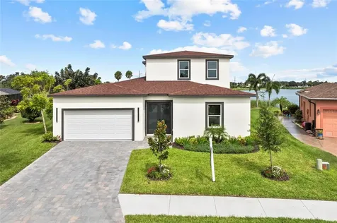 9225 Raes Creek Place Palmetto FL 34221