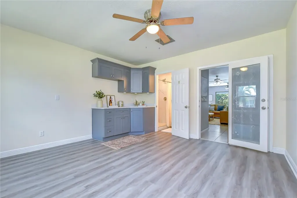 1291 Raleigh Court Tarpon Springs FL 34689