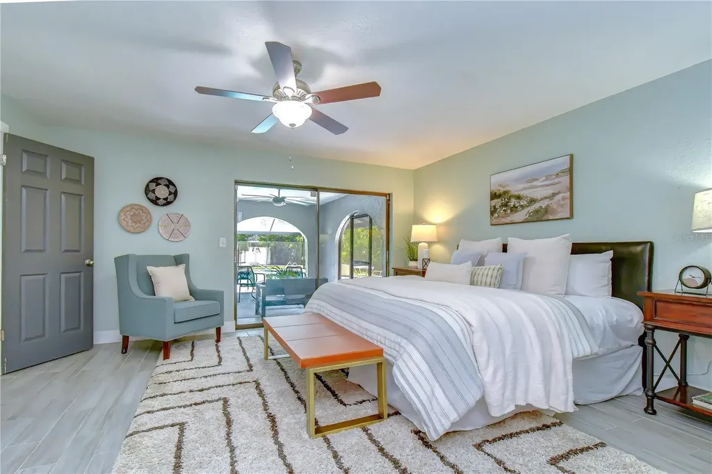 1291 Raleigh Court Tarpon Springs FL 34689