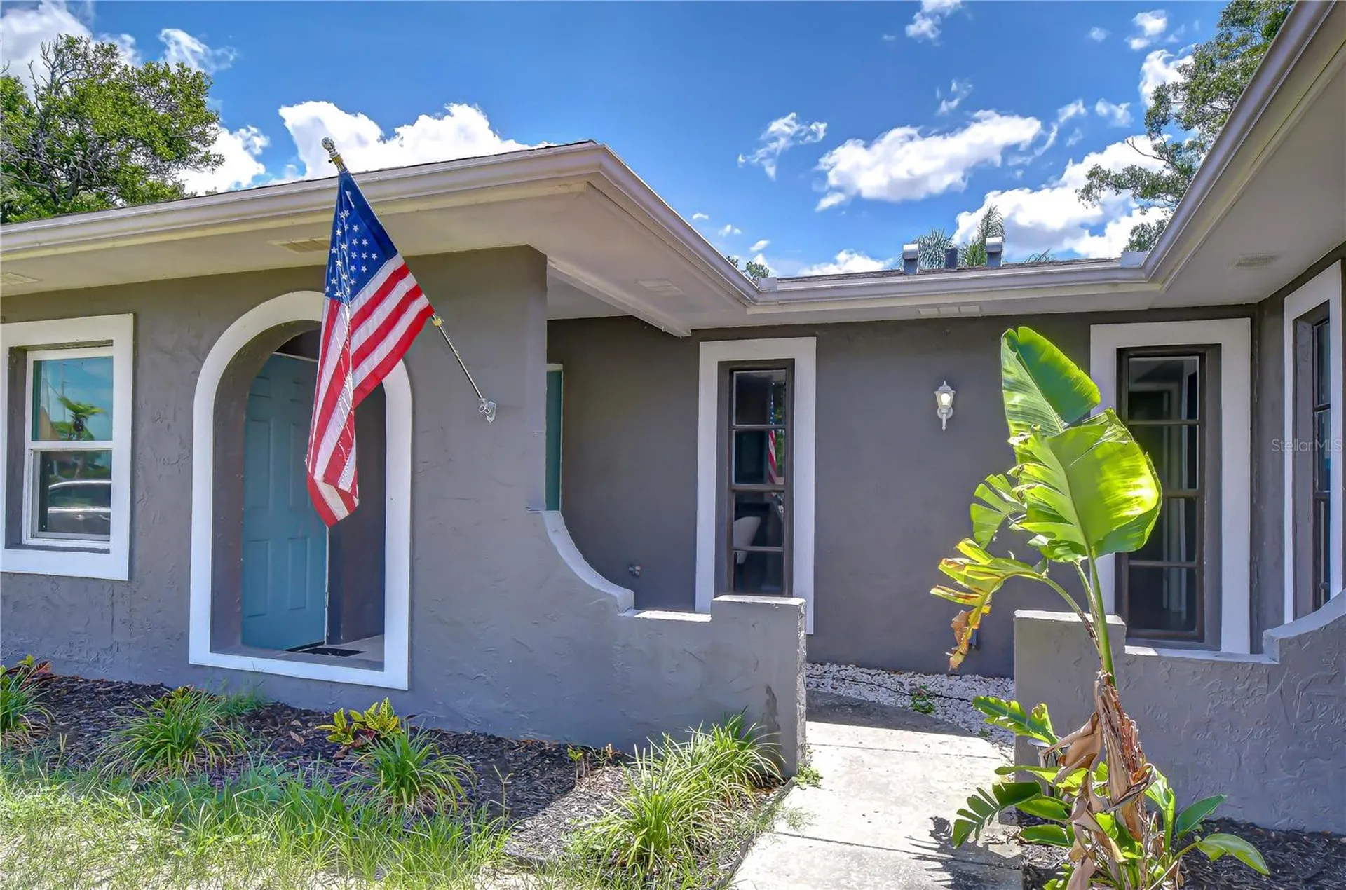 1291 Raleigh Court Tarpon Springs FL 34689