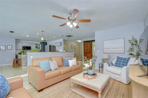 1291 Raleigh Court Tarpon Springs FL 34689