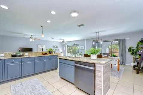 1291 Raleigh Court Tarpon Springs FL 34689