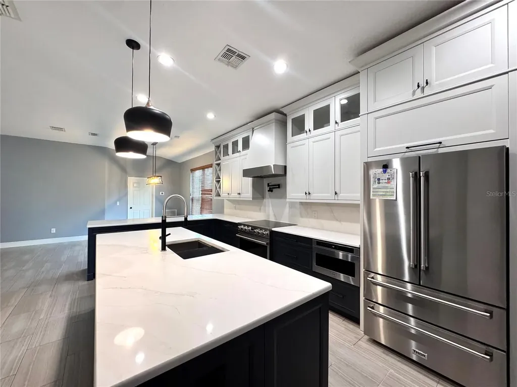 5004 Marbella Isle Drive Orlando FL 32837