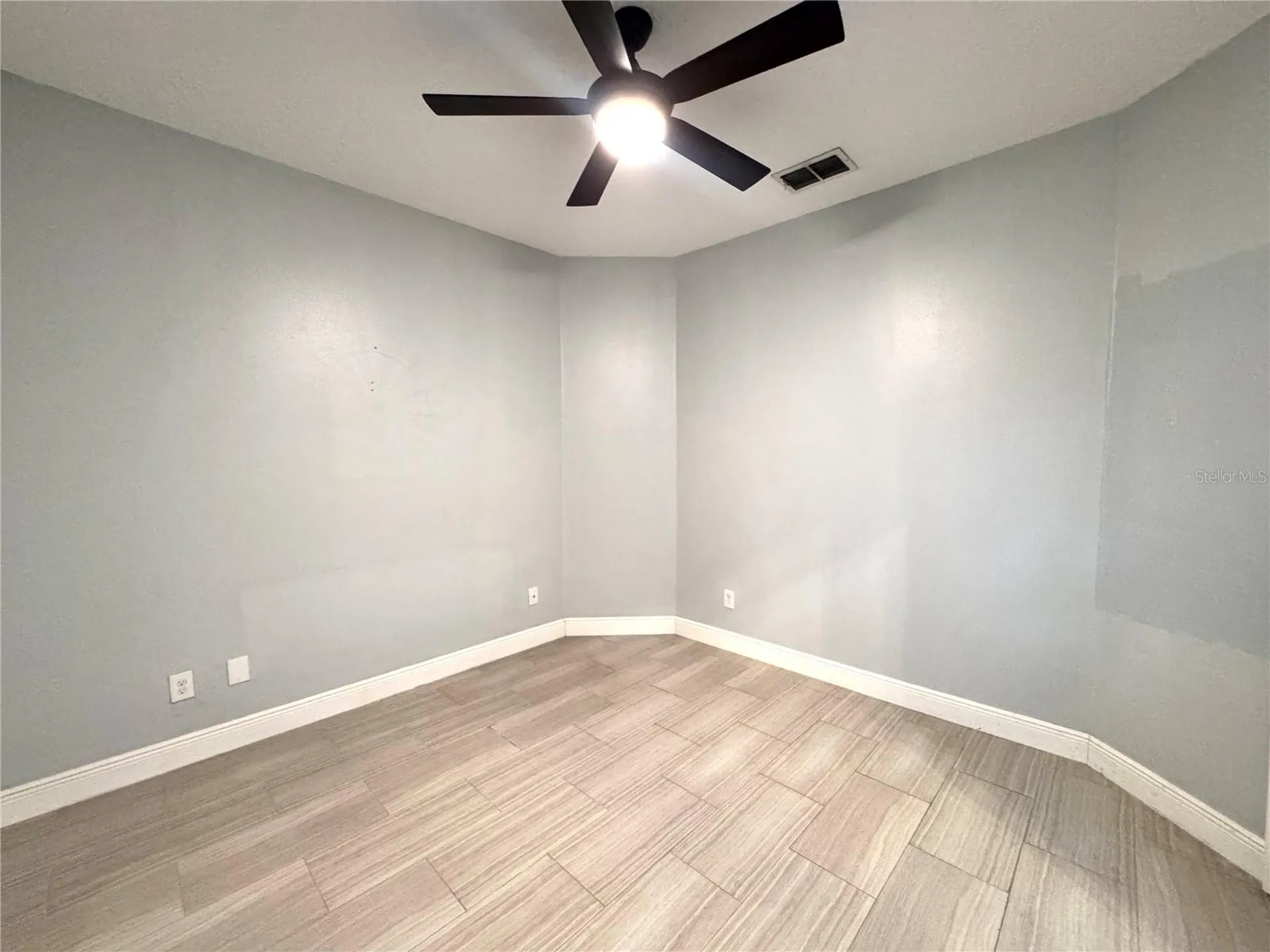 5004 Marbella Isle Drive Orlando FL 32837
