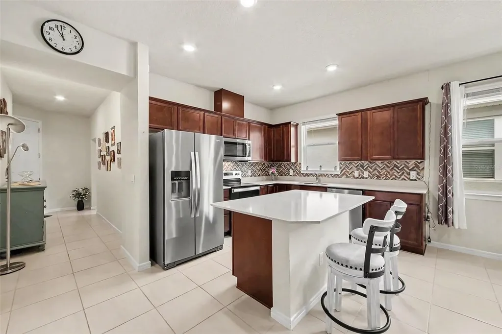 2739 Summer Retreat Lane Kissimmee FL 34744