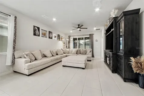 2739 Summer Retreat Lane Kissimmee FL 34744