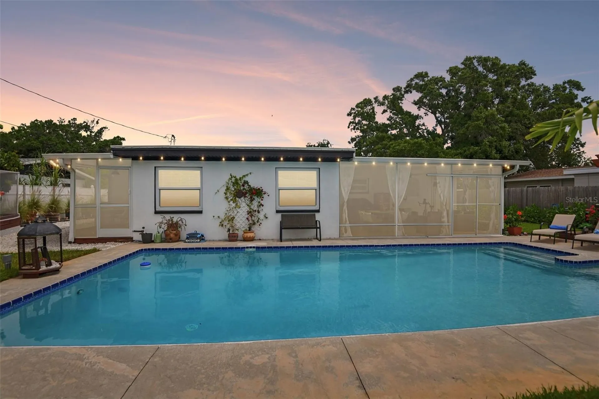 5520 24th Terrace N St Petersburg FL 33710