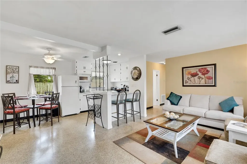 2830 Siesta Drive Venice FL 34293