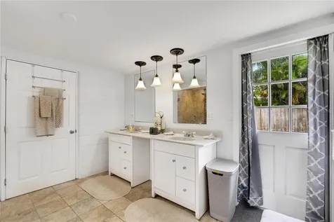 2830 Siesta Drive Venice FL 34293