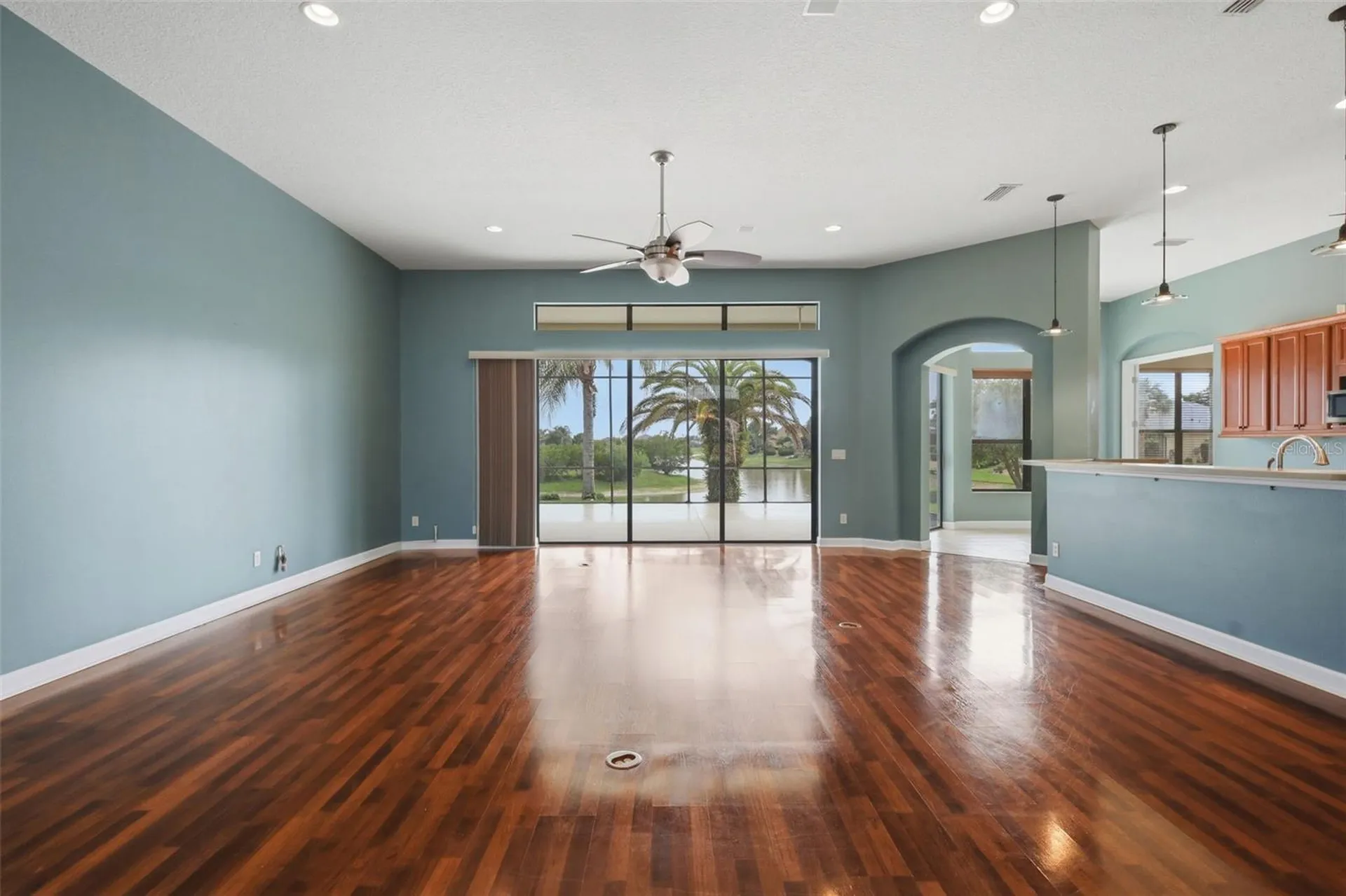 7879 Crosswinds Way Mount Dora FL 32757
