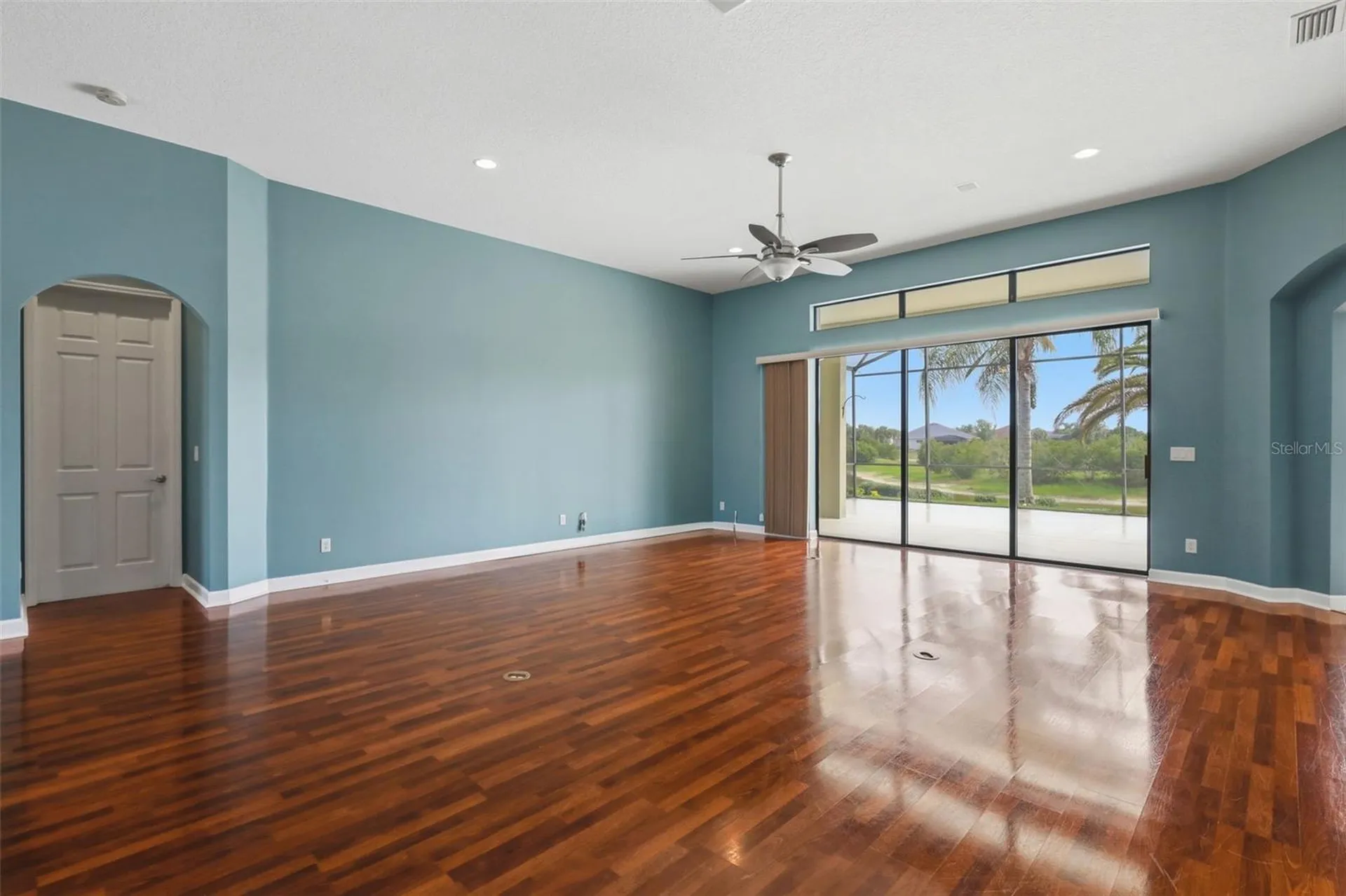 7879 Crosswinds Way Mount Dora FL 32757