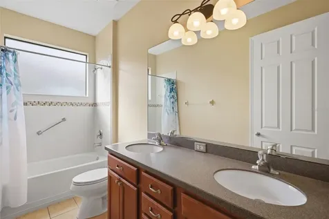 7879 Crosswinds Way Mount Dora FL 32757