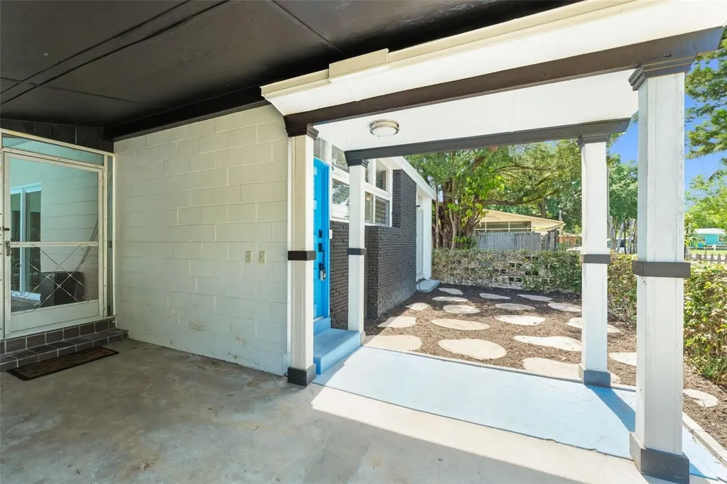 7712 Hoosier Place Orlando FL 32807
