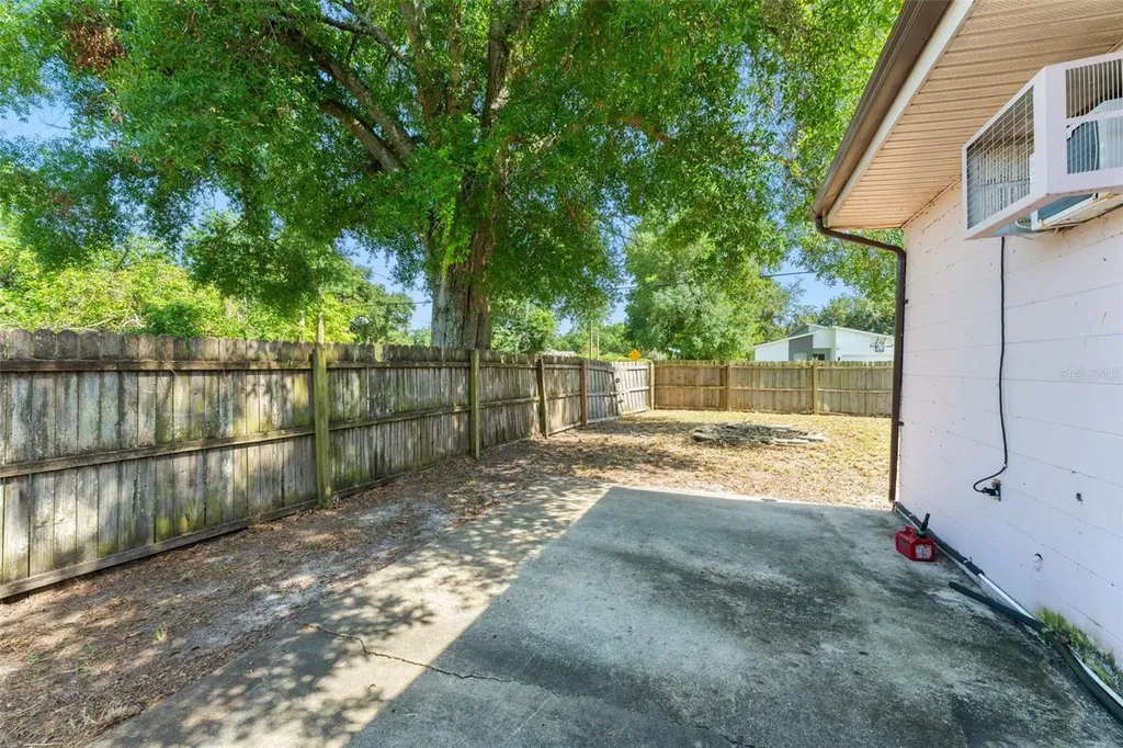 7712 Hoosier Place Orlando FL 32807