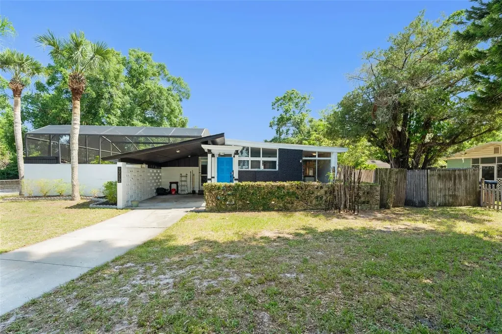 7712 Hoosier Place Orlando FL 32807