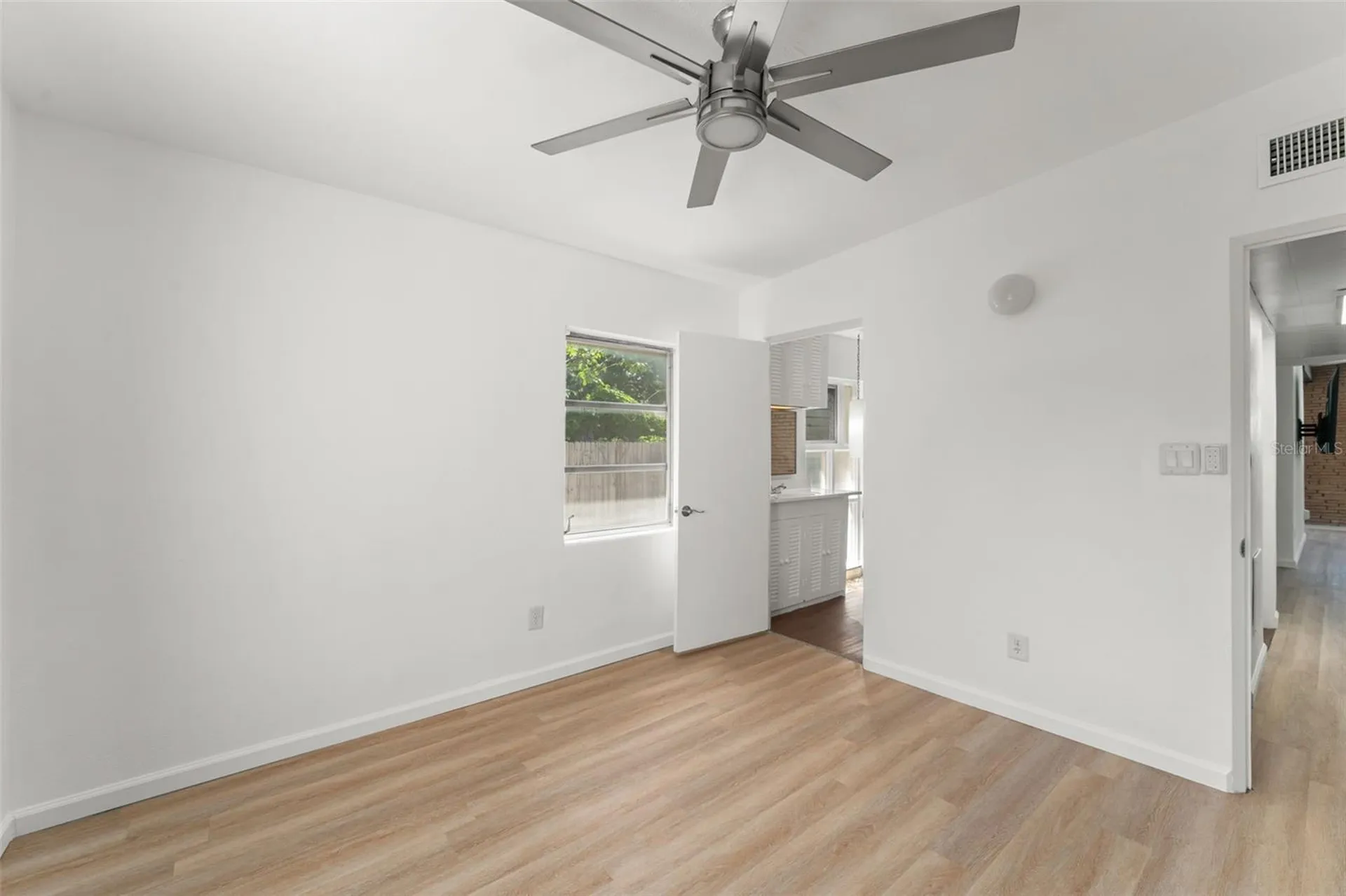 7712 Hoosier Place Orlando FL 32807